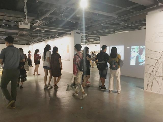 “另一种设计”展览在深圳华美术馆开幕