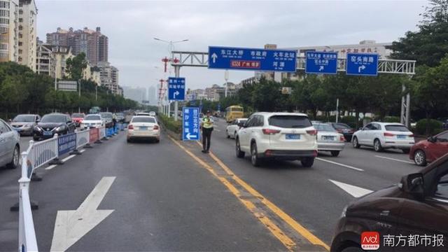 直擊！惠州潮汐車道啟用首日 司機(jī)蒙查查不敢走