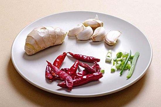 【粤百科】做菜不能乱放葱姜蒜_大粤网_腾讯网