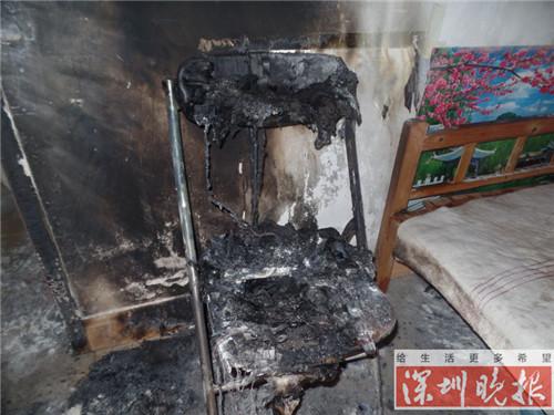 深圳宝安小伙手机充电酿火灾 整个房间被引燃