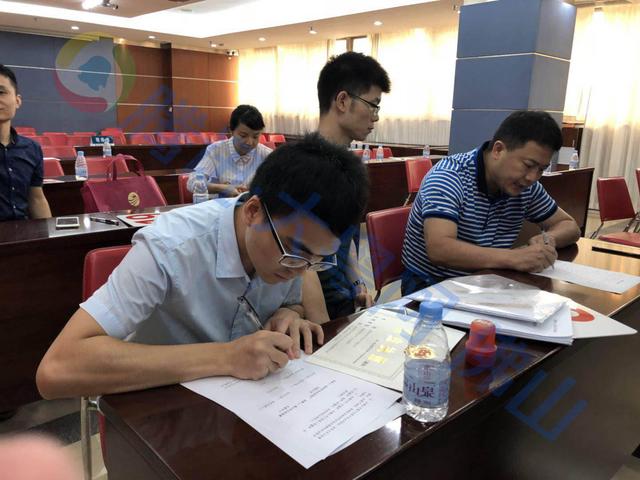 BetVictor Sports(伟德体育)国际官网他是“骑士波士”！两大优势超越小韦德避开致命短板成球队领袖