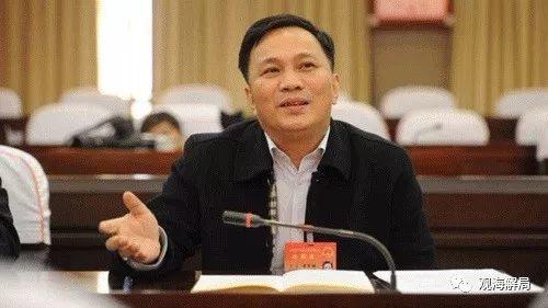 廳官僅說一句話 廣州商人就奉上一套價(jià)值150萬房子