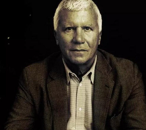 �������˶��Ǹ߹������ӻ���Ъҵ��������������