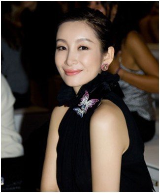 <em>秦海璐</em>恋情公开 图揭<em>秦海璐整容前后</em>对比_大粤