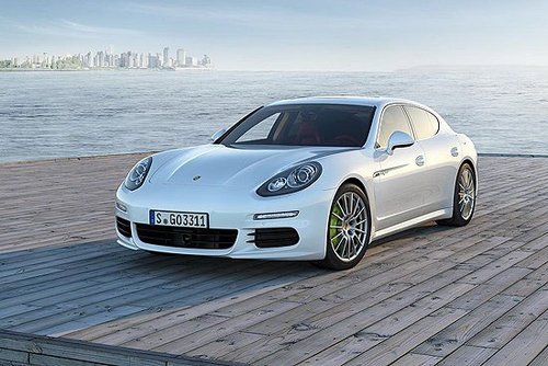 保时捷新款panamera 今年9月将正式引进