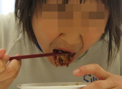 日本小学震撼教育：亲手养大小猪然后吃掉它