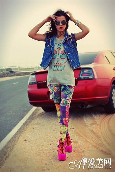 秋装打底裤潮搭 练就街头无限吸睛术