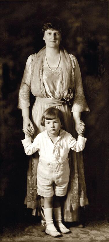 艺术、慈善事业和亚洲文化对洛克菲勒家族的非