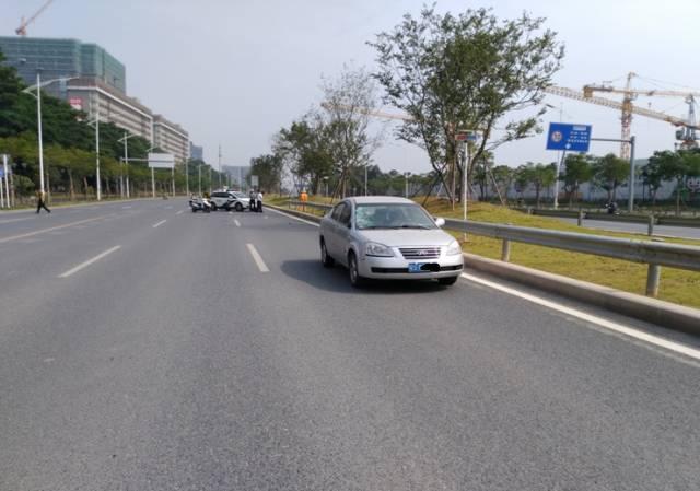 深圳兩名女子在車流中奔跑 監(jiān)控拍下慘痛一幕