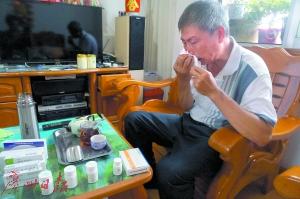 廣東63歲退休工人與妻子走失 拿出畢生積蓄尋她