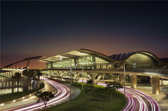 卡塔尔贿选_卡塔尔机场_多莫杰多沃机场 卡塔尔航空公司