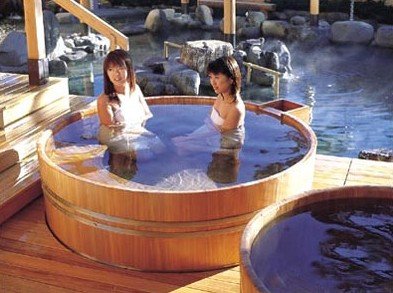 男女共浴 体验日本独特的"钱汤"文化
