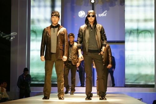 周织男装提出版型革命新主张