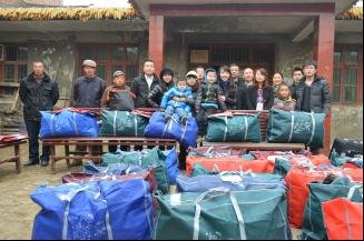 &ldquo;衣加衣&rdquo;小年送温暖 关爱情意浓