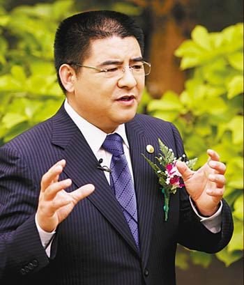 社区蕲春 百姓问政 中国十大仁富人物 之二 陈光标:各方面都想争做第