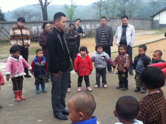 中国发展研究基金会启动100所山村幼儿园计划