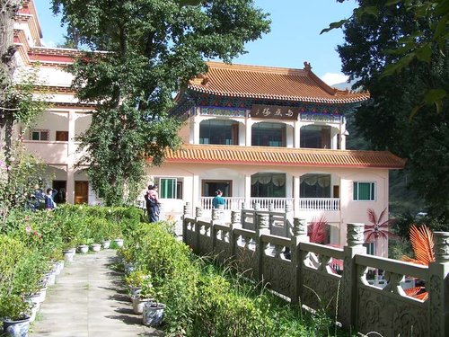 二道桥温泉(布孜察曲)的传说