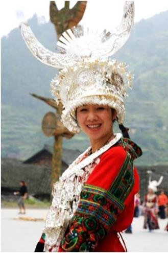 民族文化大赛启动决赛选手挑选 评委简介(图)_