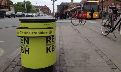 你知道丹麦街头为何那么多“身材矮小”的垃圾桶吗？