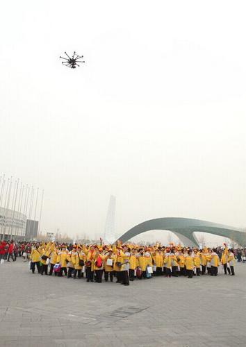 北京1500人雾霾天拼“肺” 破吉尼斯纪录