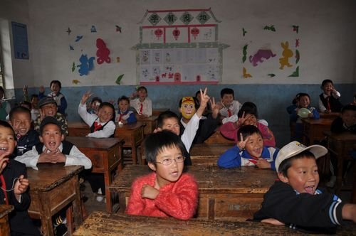 英语水平.小学四年级的英语课本共有六个单元,前五个单元老高清图片