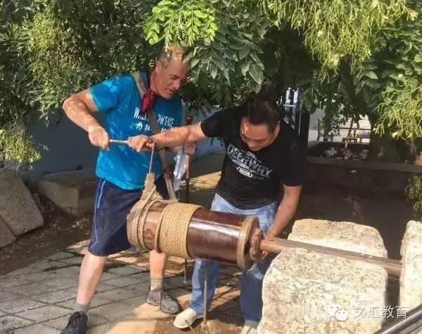 这位英国勋爵究竟做了什么,竟让习大大特别夸赞