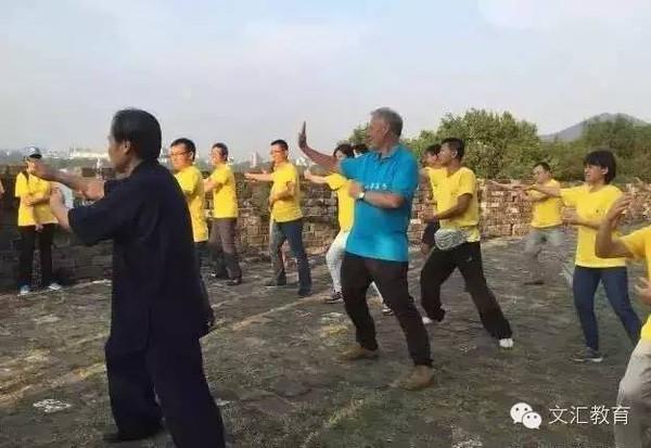 这位英国勋爵究竟做了什么,竟让习大大特别夸赞