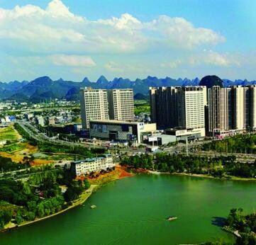 临桂新区优美的水系建设.
