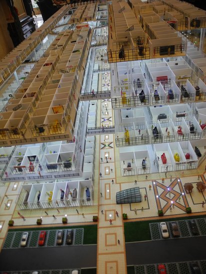 桂林义乌商贸城一期500套商铺开售 首批销售近
