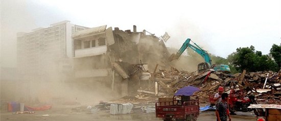 桂林站前南路建设拆迁大河乡乌石村委会办公大