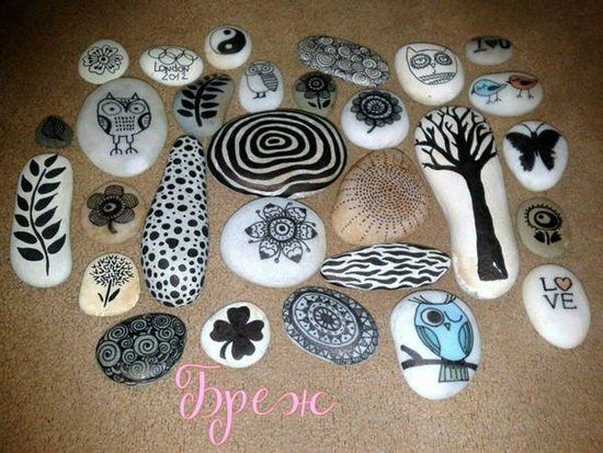 福邸嘉园7月25日石头彩绘 上演疯狂的石头_