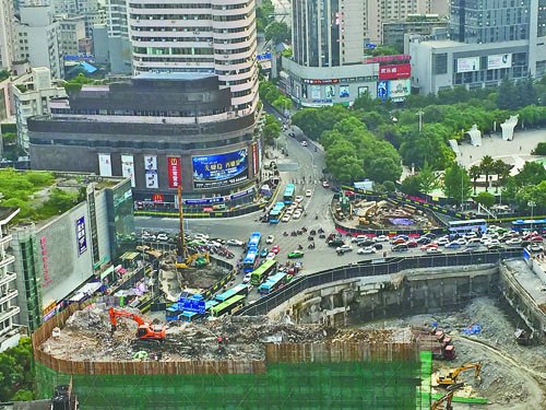 贵阳市区有多少人口_25日起,贵阳城区这个交叉路口因地下通道施工将做交通调