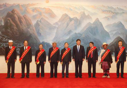 教育扶贫创新18年:碧桂园杨国强获习近平亲切接见_房产_腾讯网