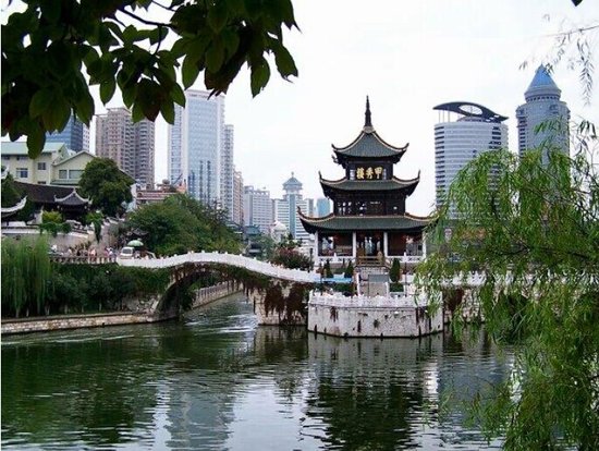 南明河，有幸之人居之_房产_腾讯网