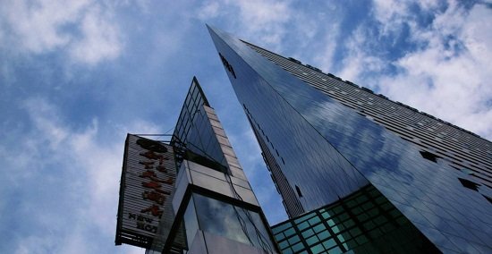 我爱我家65亿“卖身”昆百大 谋求“曲线”上市