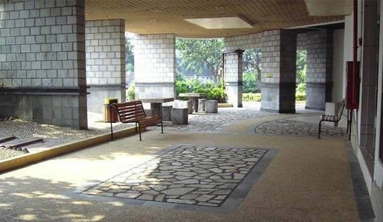 物业改造被业主起诉 小区架空层到底是谁的?_房产_腾讯网