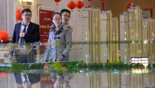 中国季度房地产开发贷款和个人住房贷款增速双
