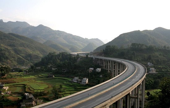 贵州县县通高速收官 通车里程达5128公里