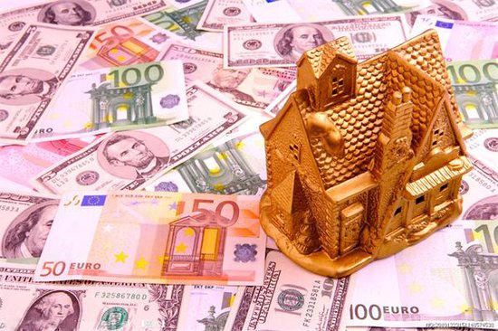 人民币六连跌 存钱不如买房 最低首付5万起保