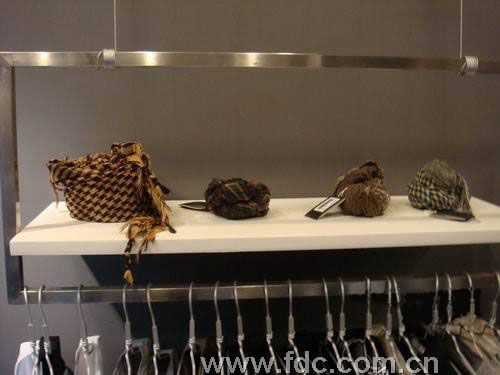 武汉时尚外贸男装店导购_搜街