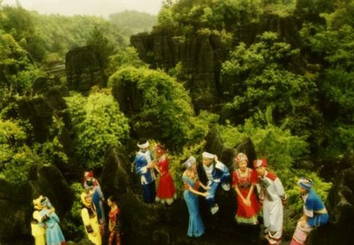 2009年恩施大峡谷夏季旅游攻略_攻略_大楚网_腾讯