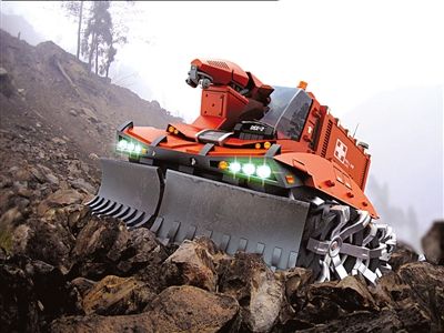 全地形突击救援车面世_湖北娱乐频道媒体库