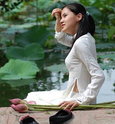 武汉网友:组团去越南讨老婆