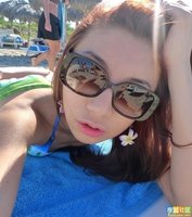 组图:北京爆红富家女阴岳性感私房照曝光_娱乐