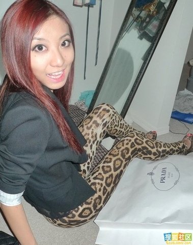 组图:北京爆红富家女阴岳性感私房照曝光_娱乐