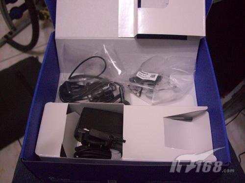 6500s升级 诺基亚6700s上市开箱_湖北3C媒体