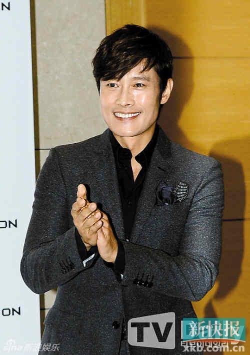 抢镜王邓超彻底暴露了_大楚网_腾讯网