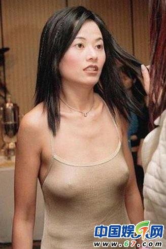 组图:盘点娱乐圈女星真空凸点 透视装春光外泄