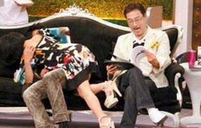 女导演被范冰冰忘情吻胸 <em>好色女星</em>炒作无底线