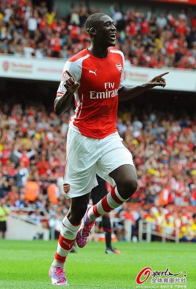 酋长杯-阿森纳5-1本菲卡 妖锋大四喜强援亮相